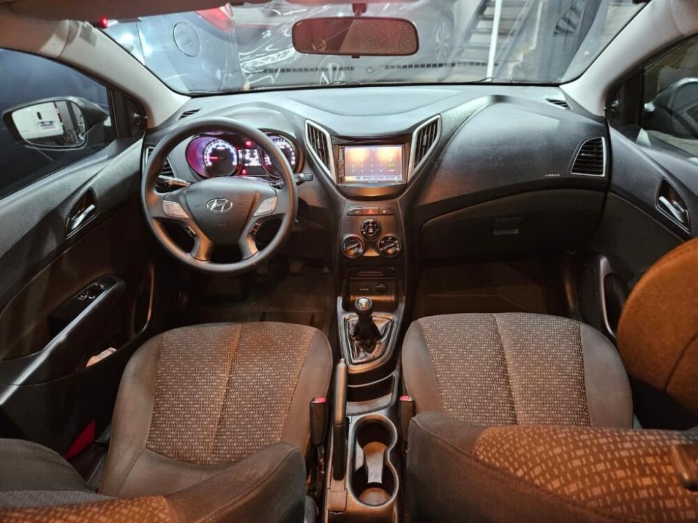 Hyundai HB20
