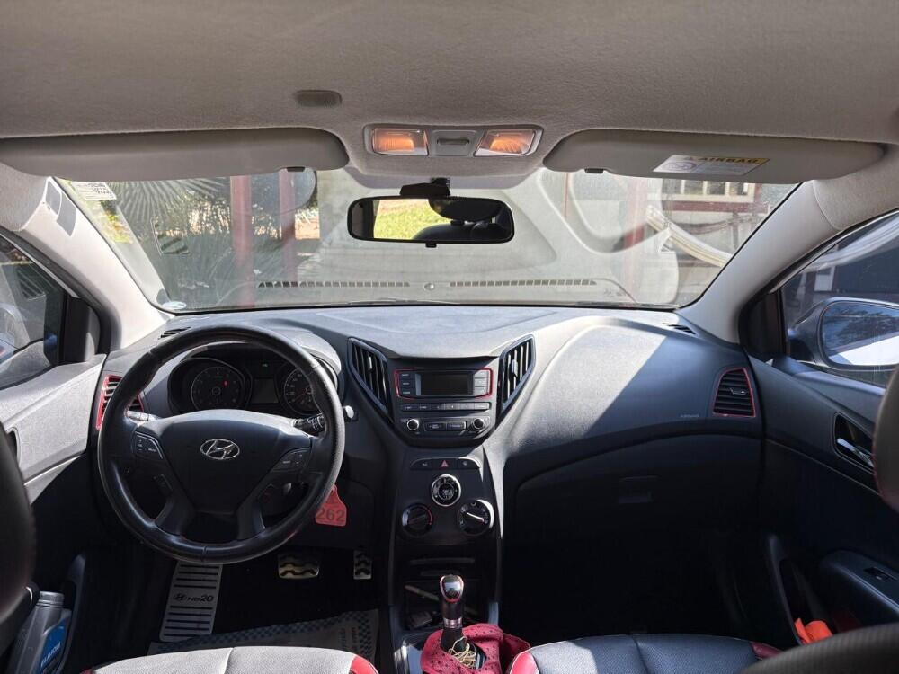 Hyundai HB20