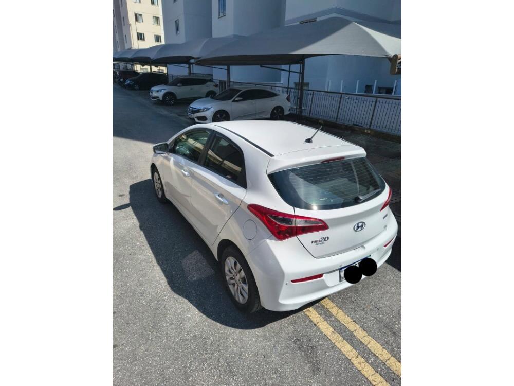 Hyundai HB20