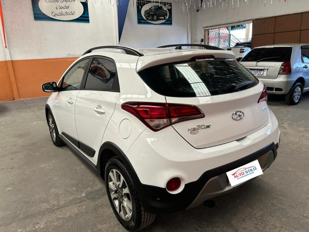 Hyundai HB20