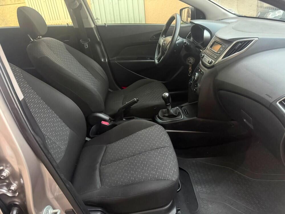Hyundai HB20