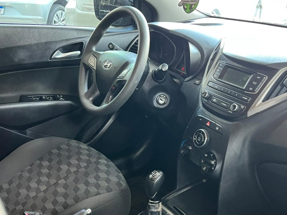Hyundai HB20
