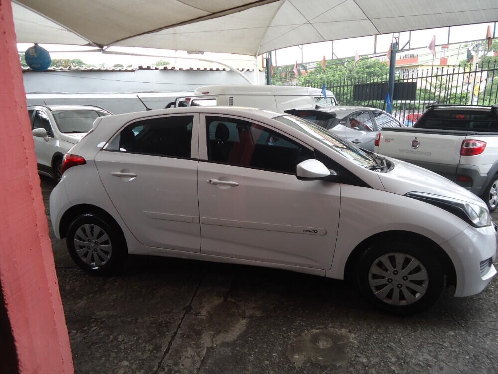 Hyundai HB20