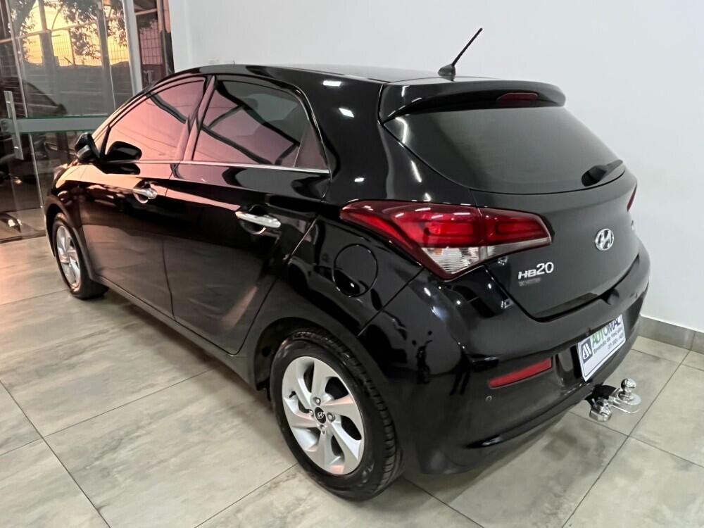 Hyundai HB20