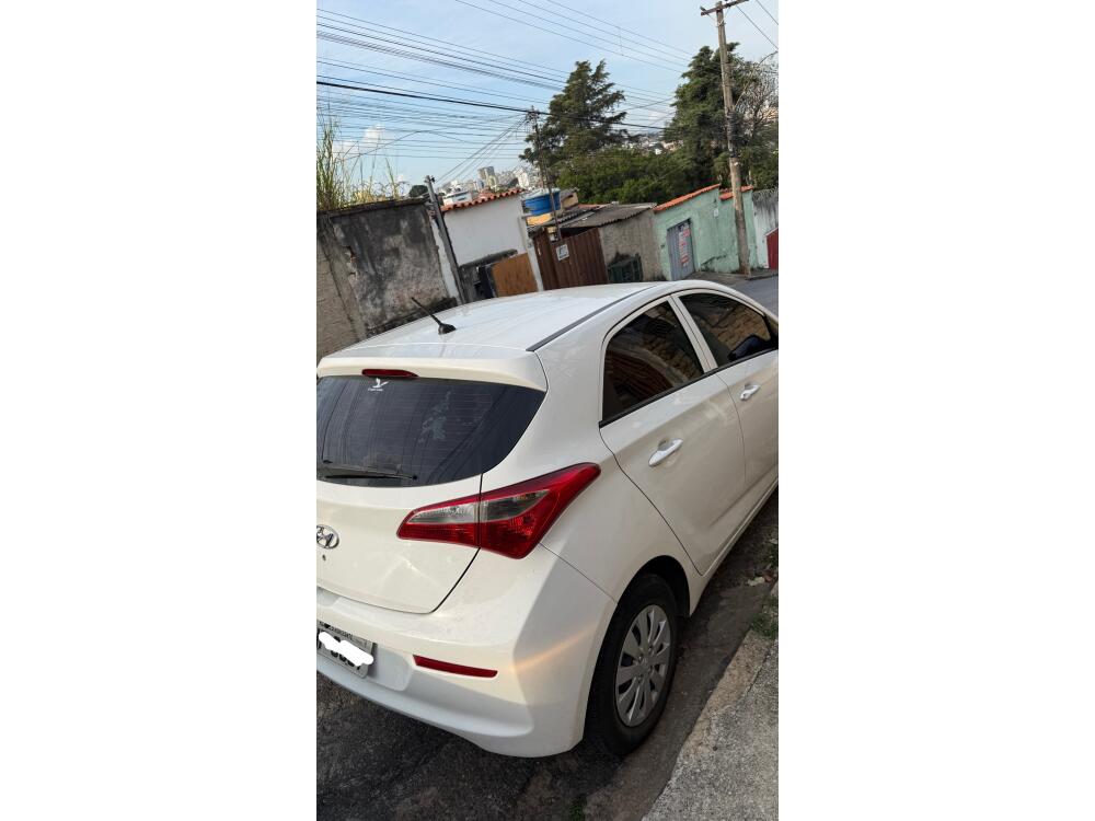 Hyundai HB20