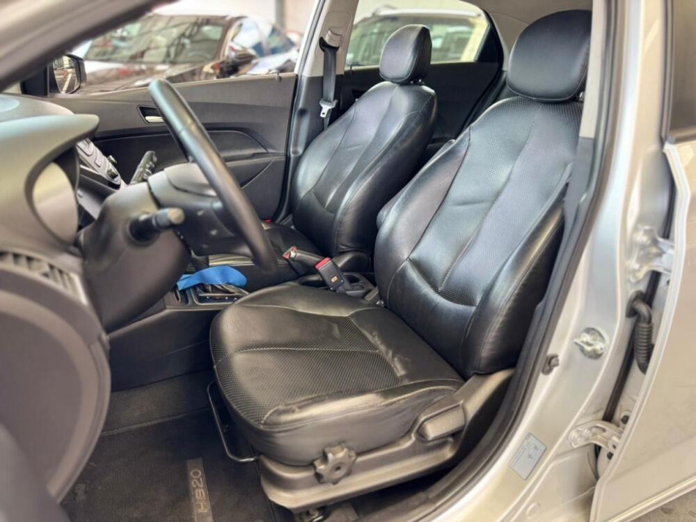 Hyundai HB20