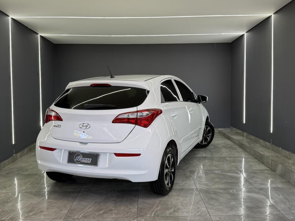 Hyundai HB20