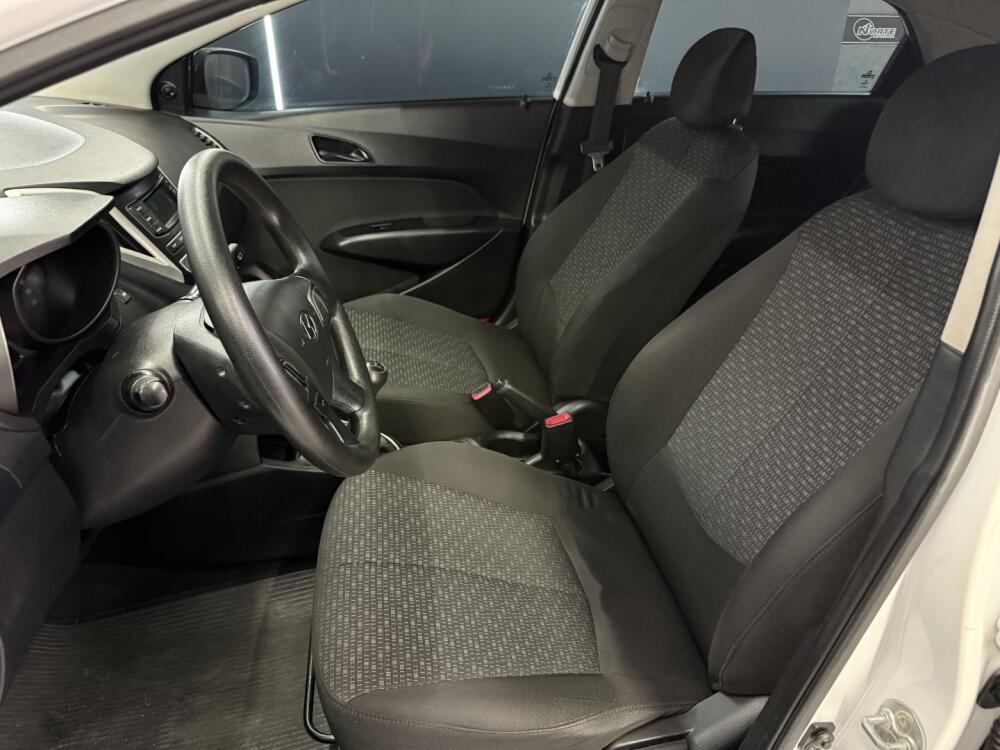 Hyundai HB20