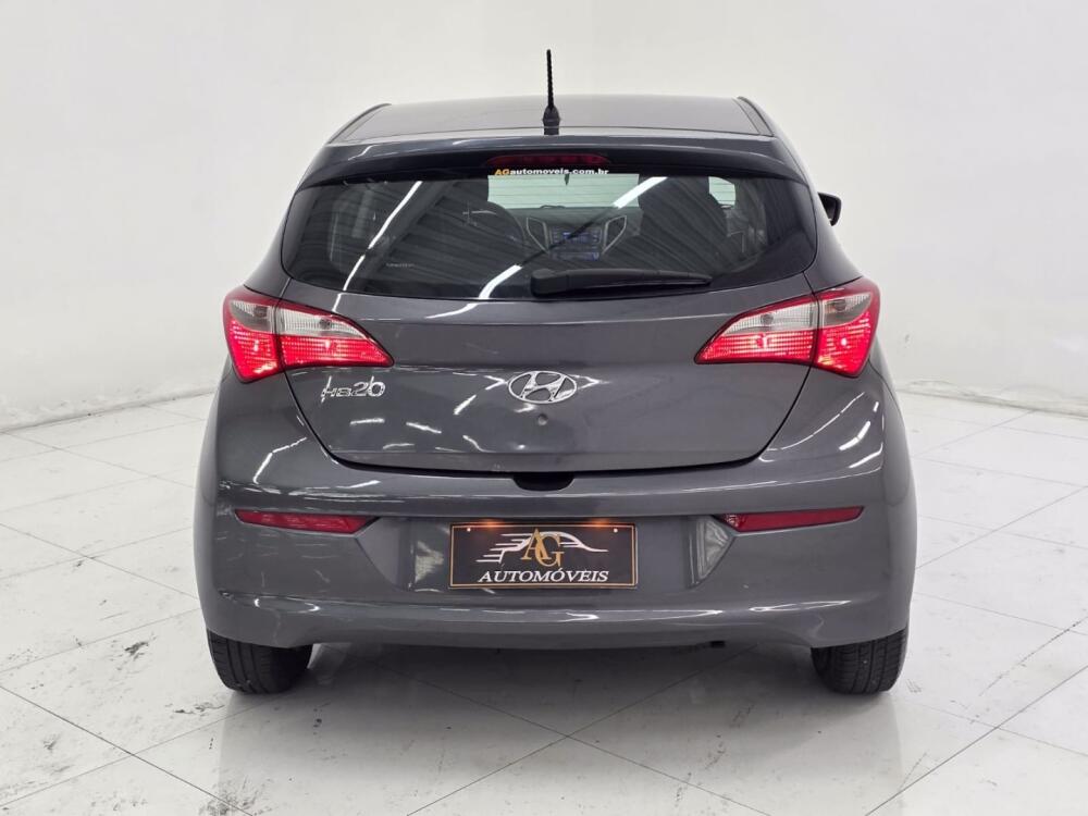 Hyundai HB20