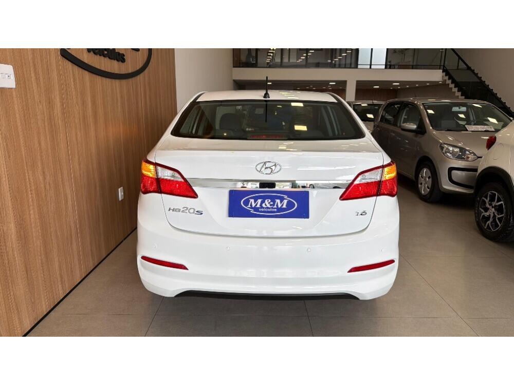 Hyundai HB20