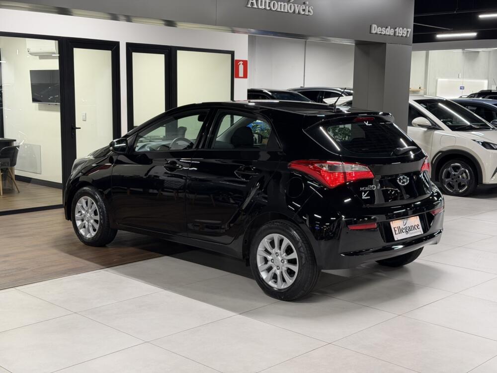 Hyundai HB20