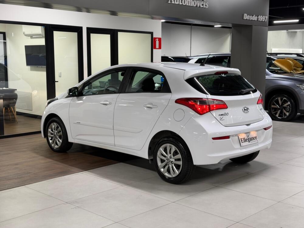 Hyundai HB20