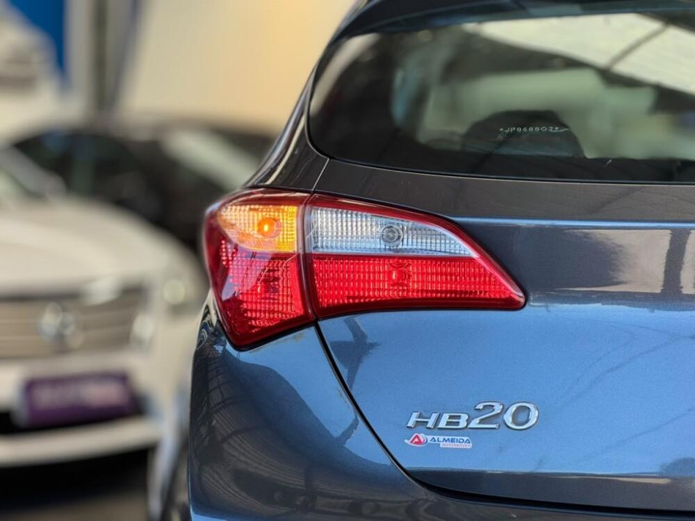 Hyundai HB20