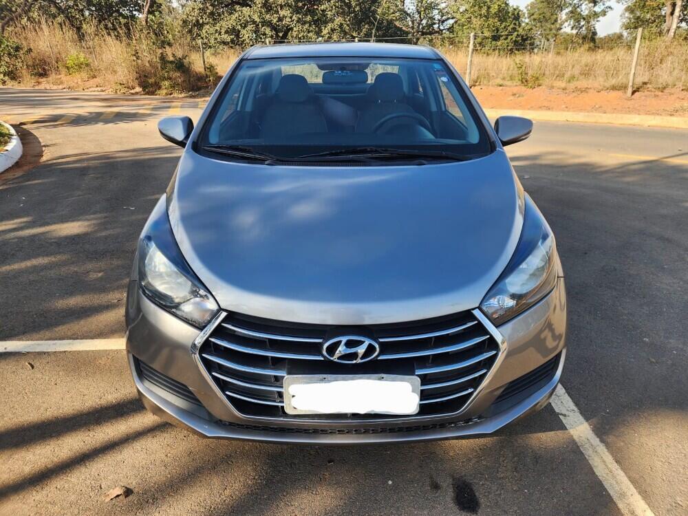 Hyundai HB20 S