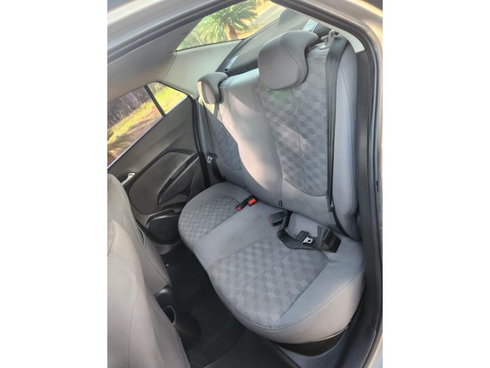 Hyundai HB20 S