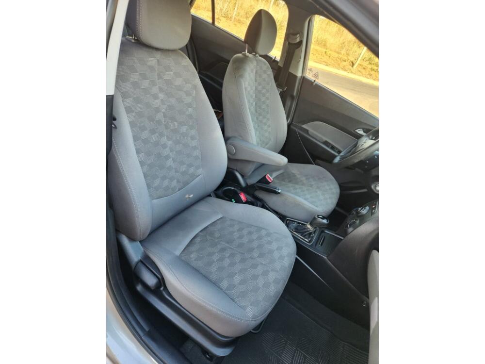 Hyundai HB20 S