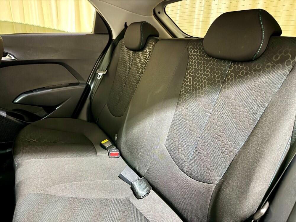 Hyundai HB20 X