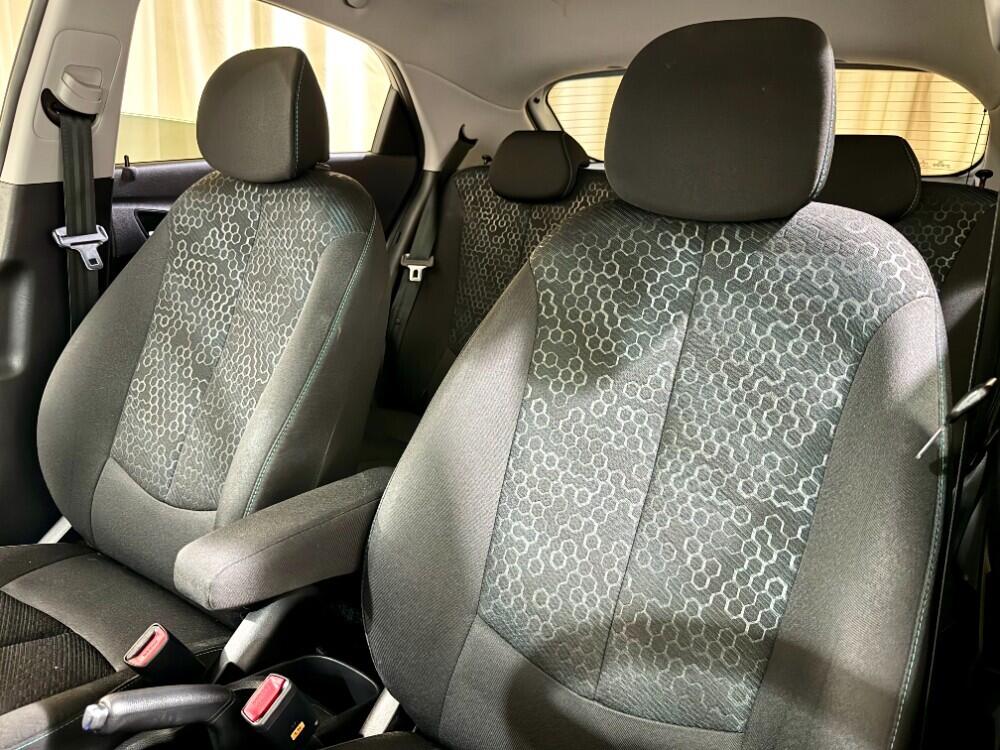 Hyundai HB20 X