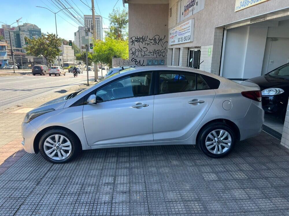 Hyundai HB20