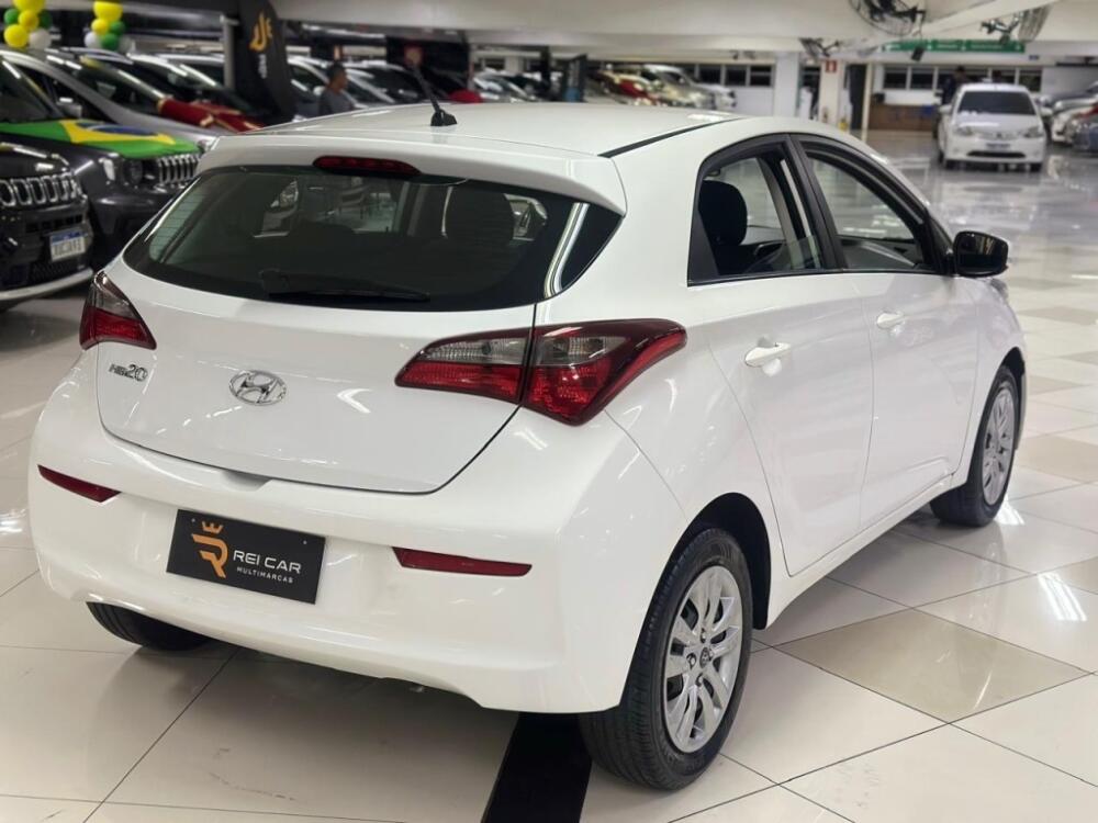 Hyundai HB20