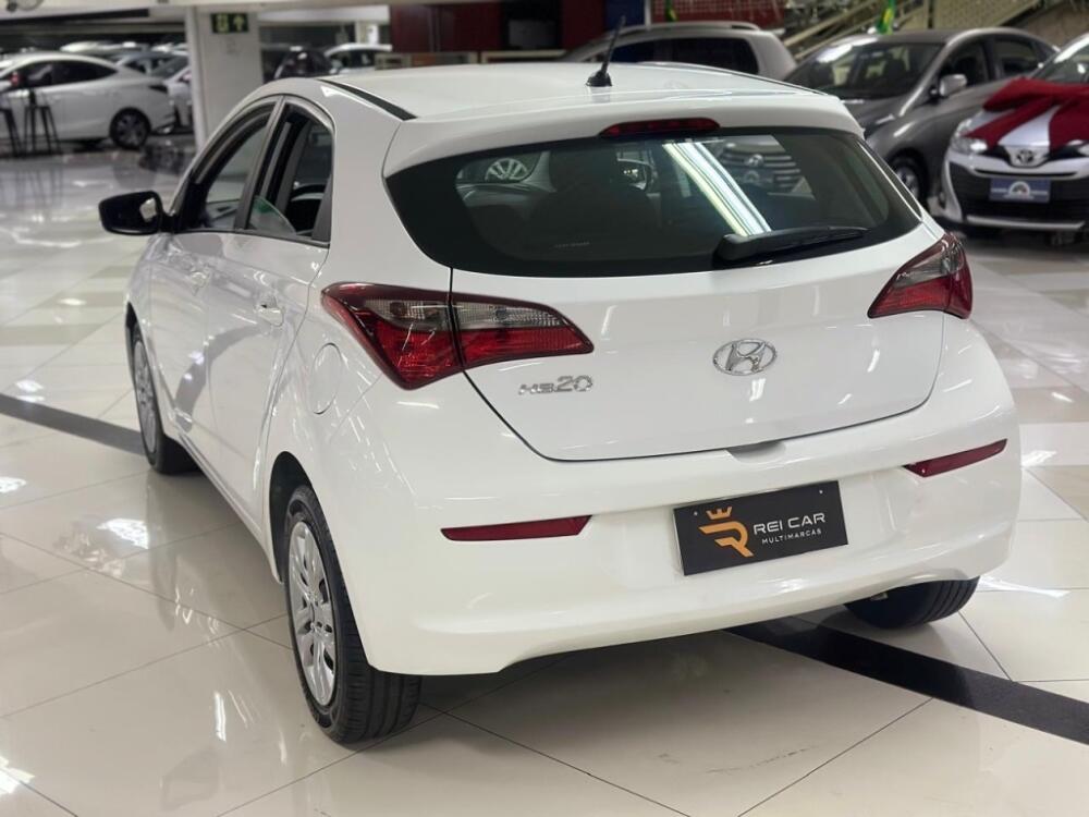 Hyundai HB20