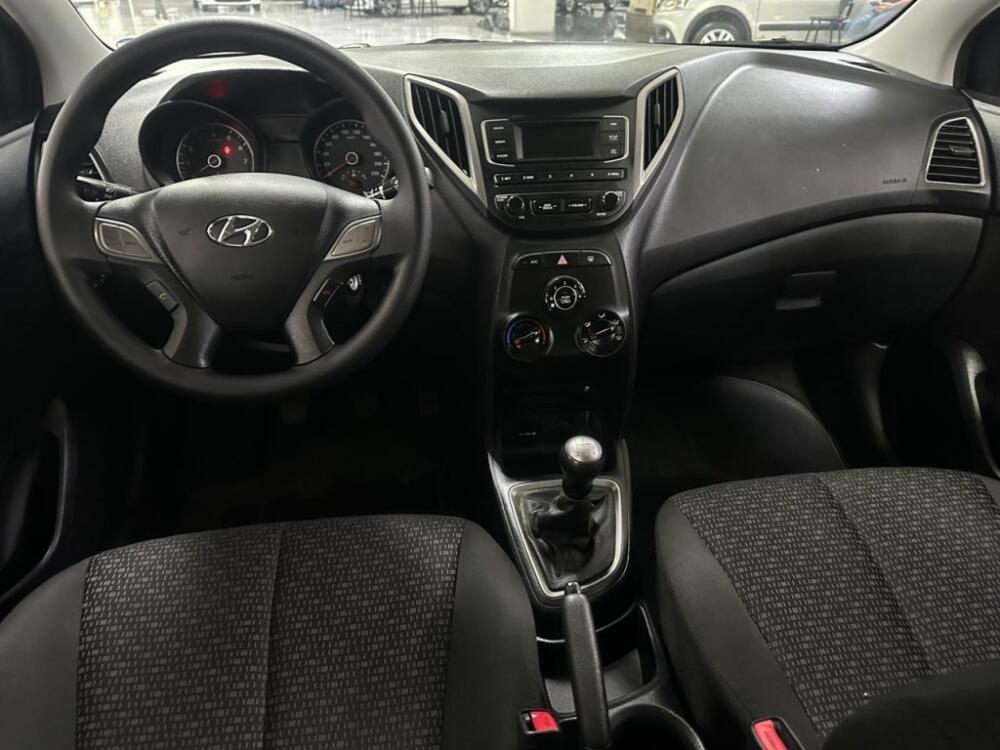 Hyundai HB20