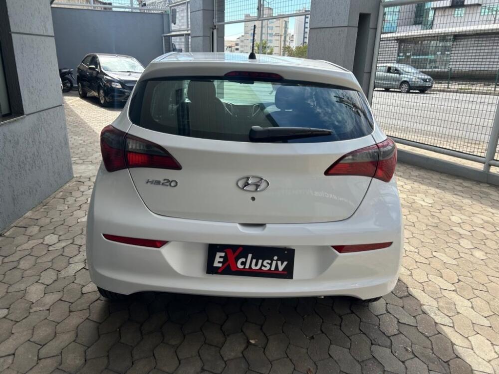 Hyundai HB20