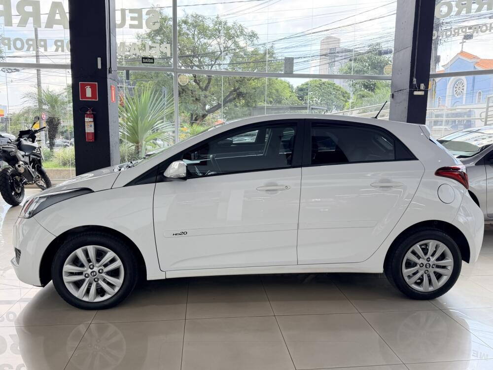 Hyundai HB20