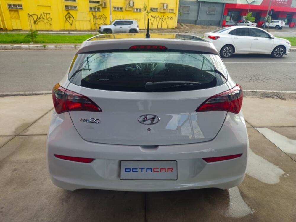 Hyundai HB20