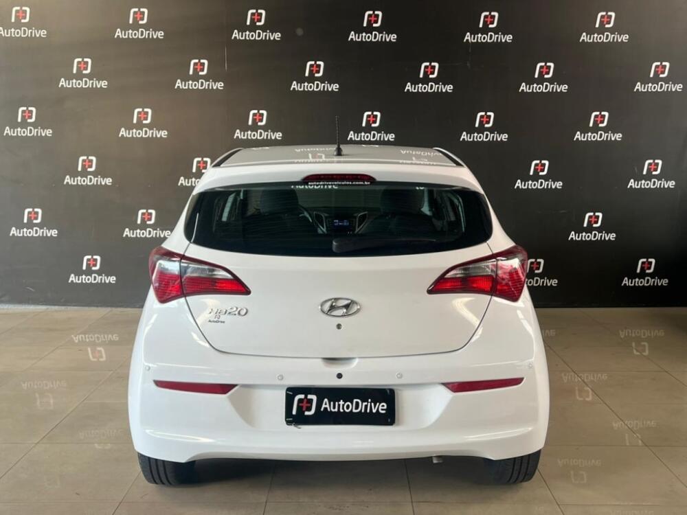 Hyundai HB20