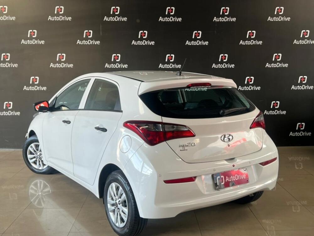 Hyundai HB20