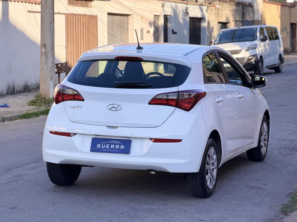 Hyundai HB20