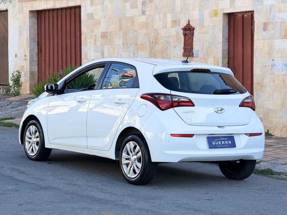 Hyundai HB20