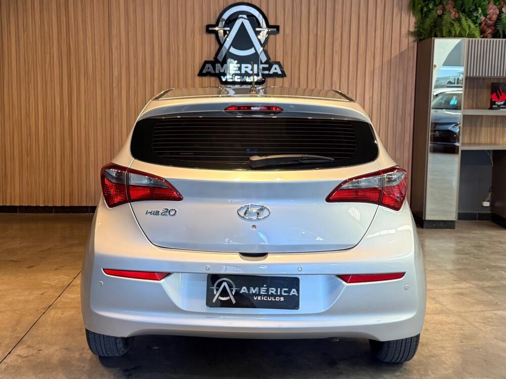 Hyundai HB20