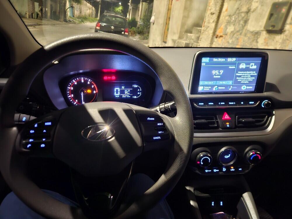 Hyundai HB20 S