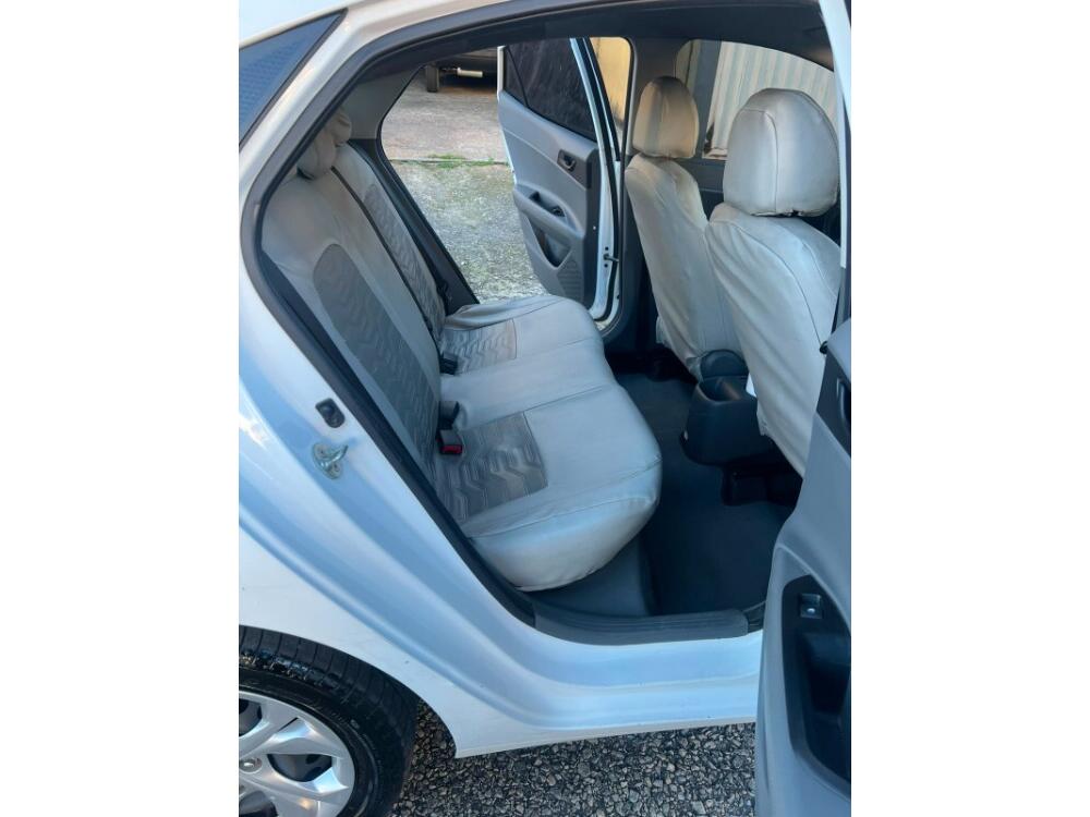 Hyundai HB20 S