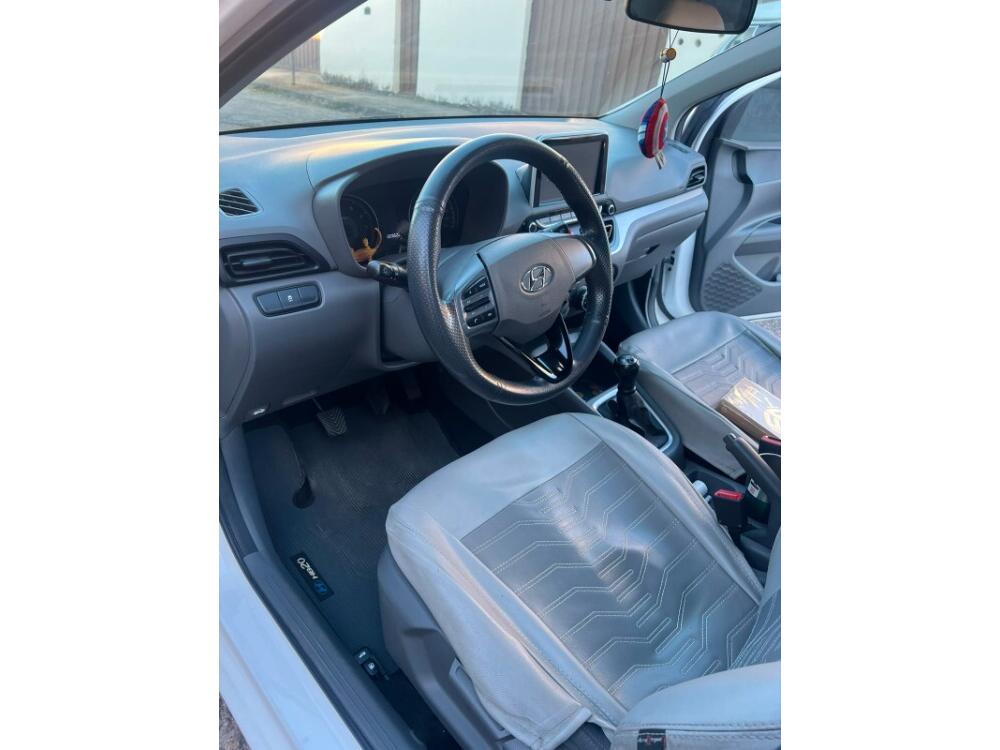 Hyundai HB20 S