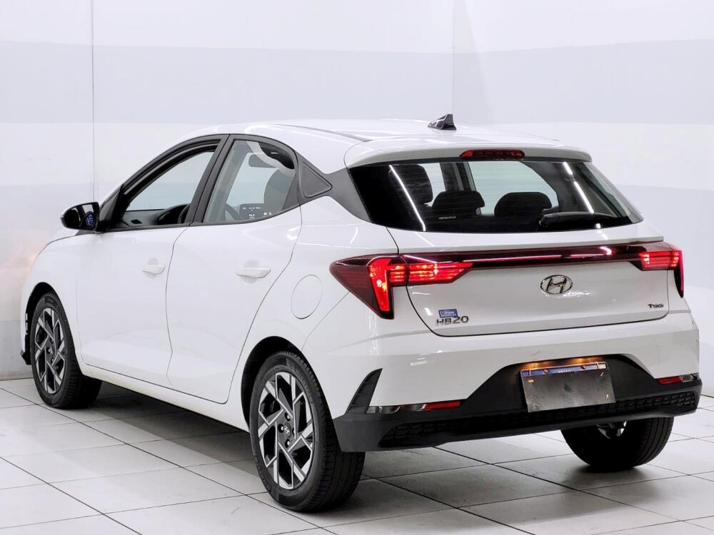 Hyundai HB20
