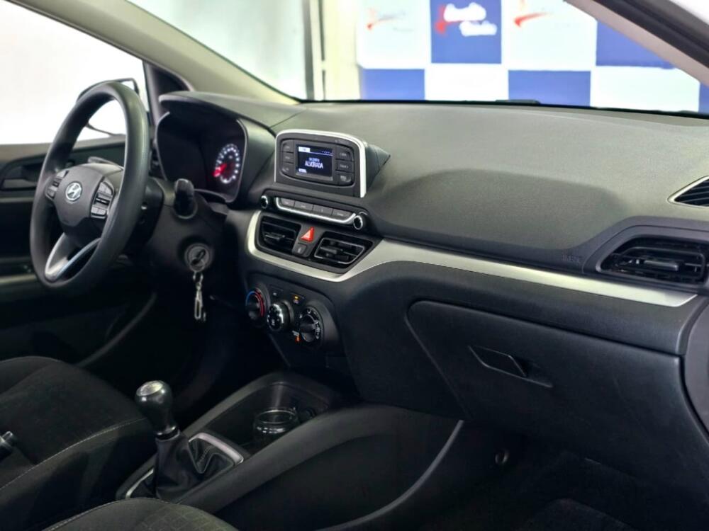 Hyundai HB20