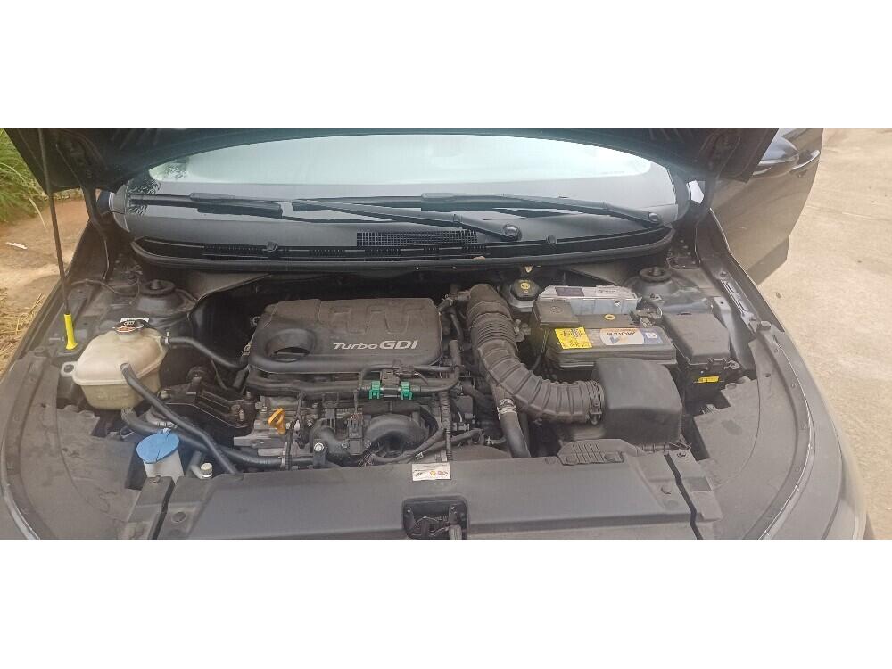 Hyundai HB20 S