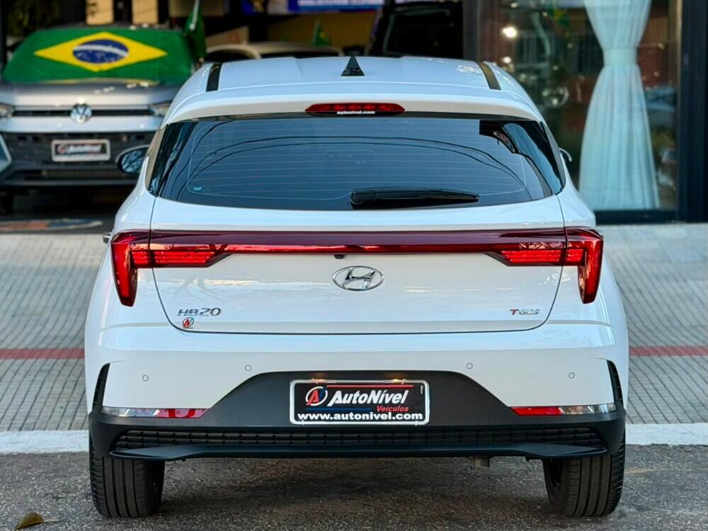 Hyundai HB20