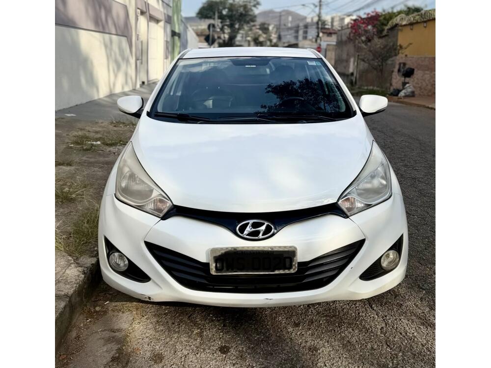 Hyundai HB20 S
