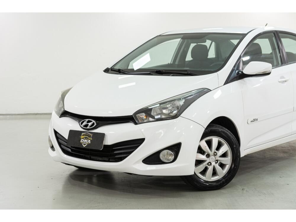 Hyundai HB20 S
