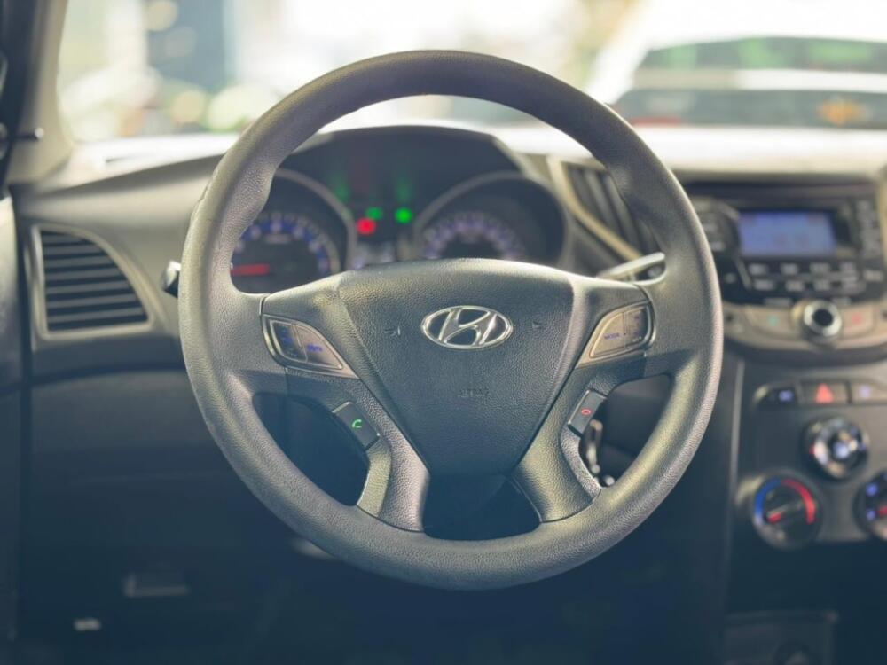 Hyundai HB20 S