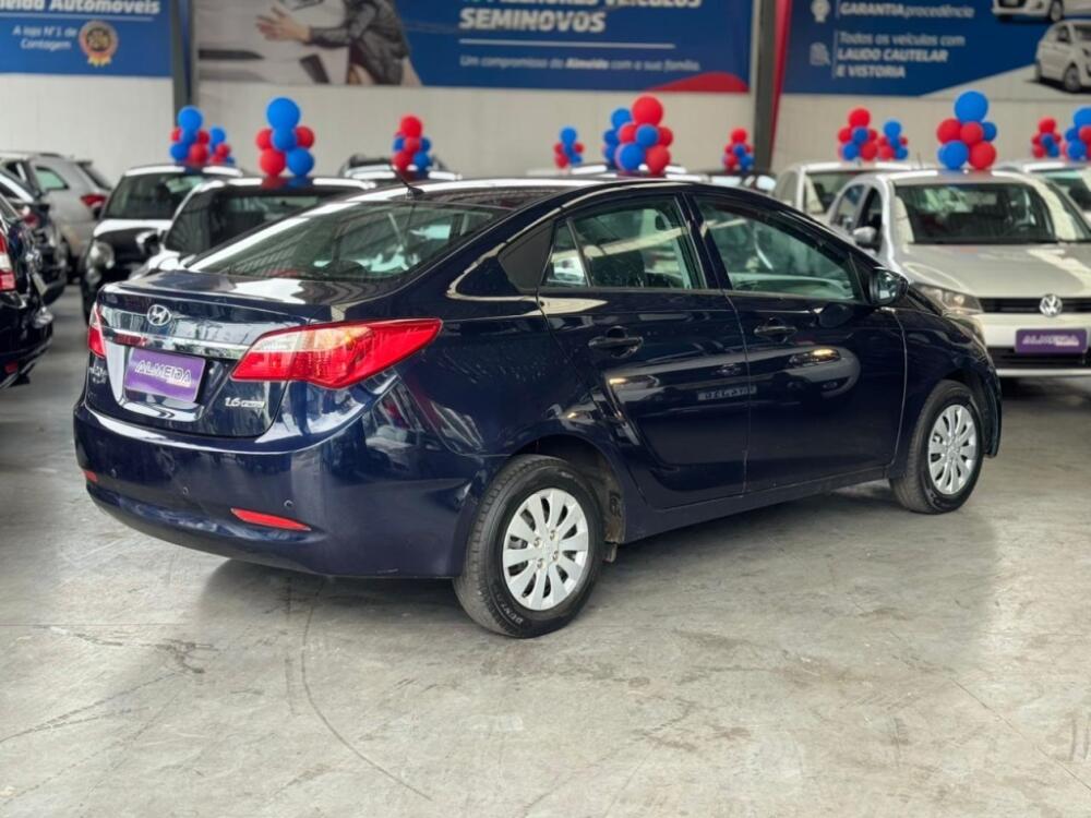 Hyundai HB20 S