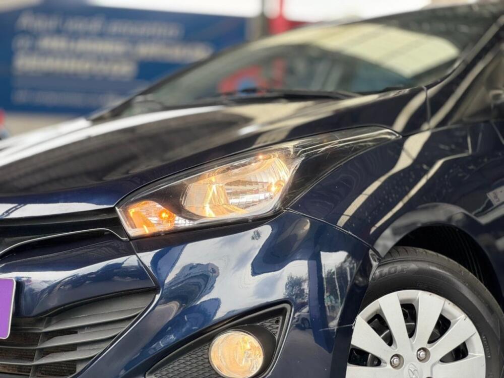 Hyundai HB20 S