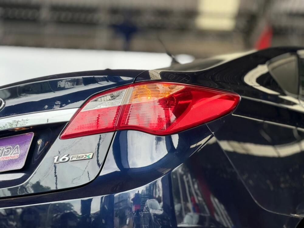 Hyundai HB20 S