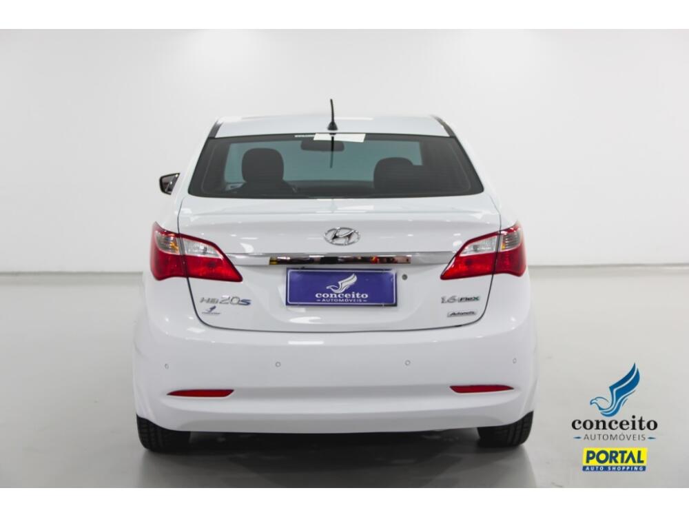 Hyundai HB20 S
