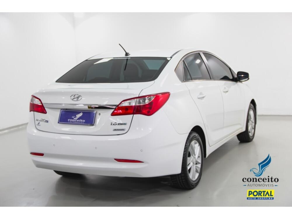 Hyundai HB20 S