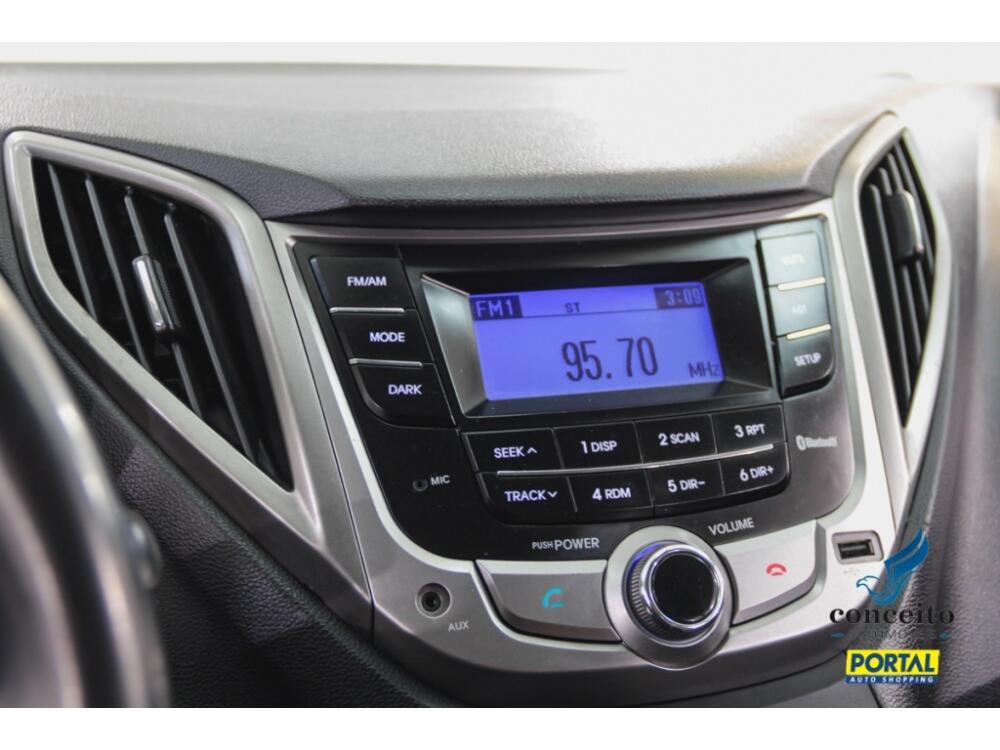 Hyundai HB20 S